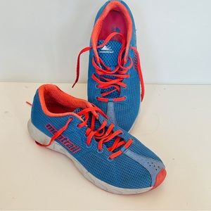 Columbia SHOES 7.5 Montrail Sneakers Blue Size 7.5 Vintage